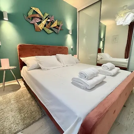 Wp - Cozy And Modern In