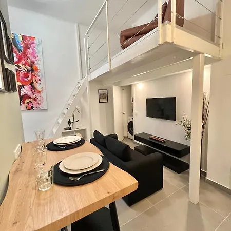 Wp - Cozy And Modern In Apartment
